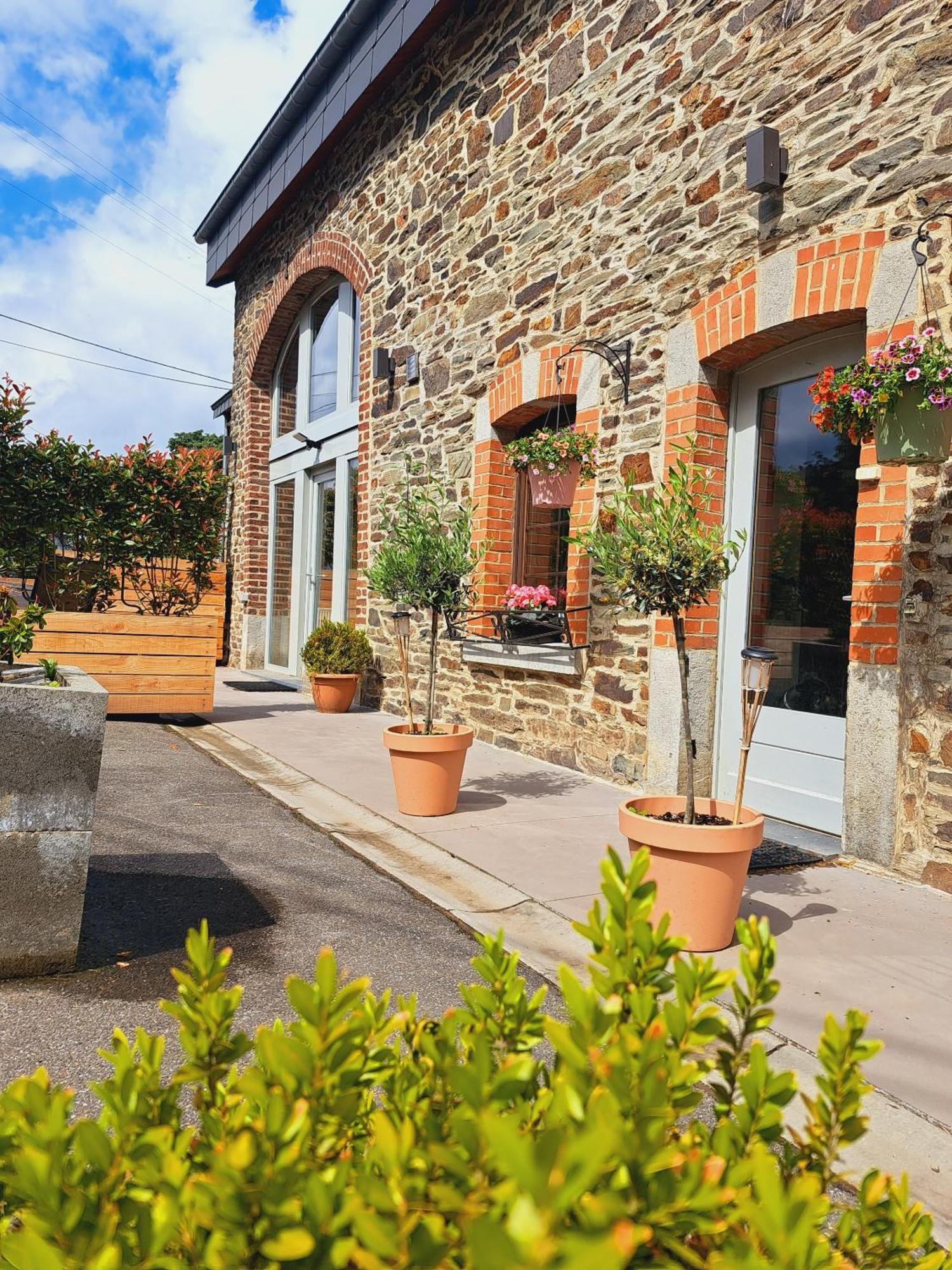 Hotel Sous La Charpente à La-Roche-en-Ardenne Extérieur photo